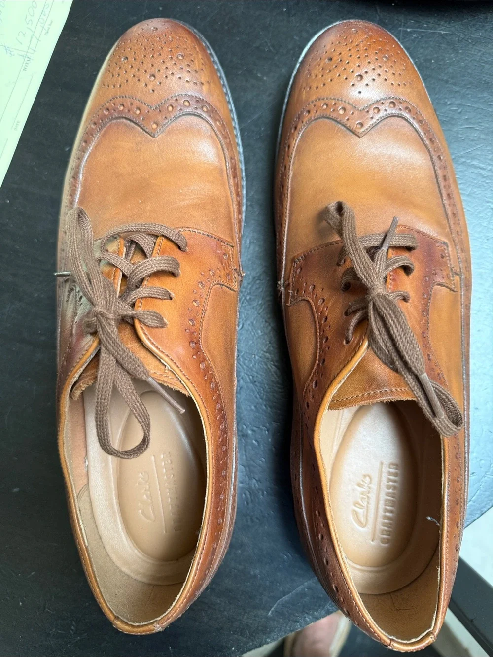 Clarks Tan Brown Leather Wingtip Derby Shoes